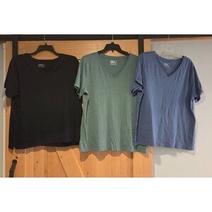 Lot of 3 Eddie Bauer Women XXL Soft Short Sleeve V-Neck T-Shirt Cotton Modal